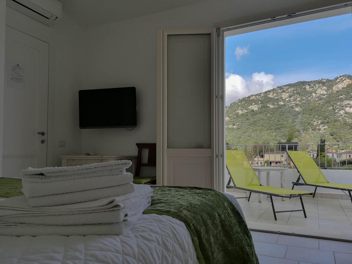 B&B Limone ซาน เตโอโดโร ภายนอก รูปภาพ